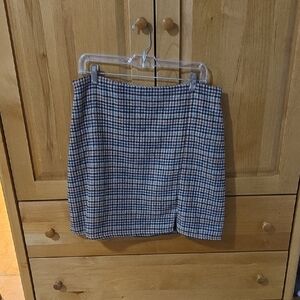Old Navy Plaid Women's Skirt
